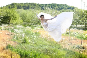 Photography courses and workshops - flying bride