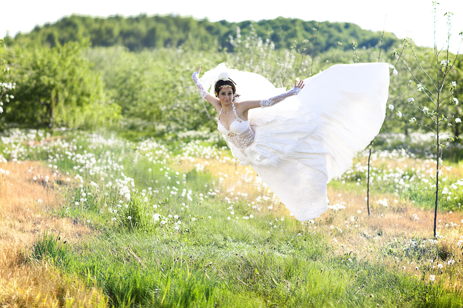 Flying bride