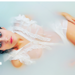Photography courses and workshops - A girl in the bathtub (7)