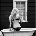 Photography courses and workshops - A girl in the bathtub (3)