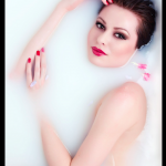 Photography courses and workshops - A girl in the bathtub (23)